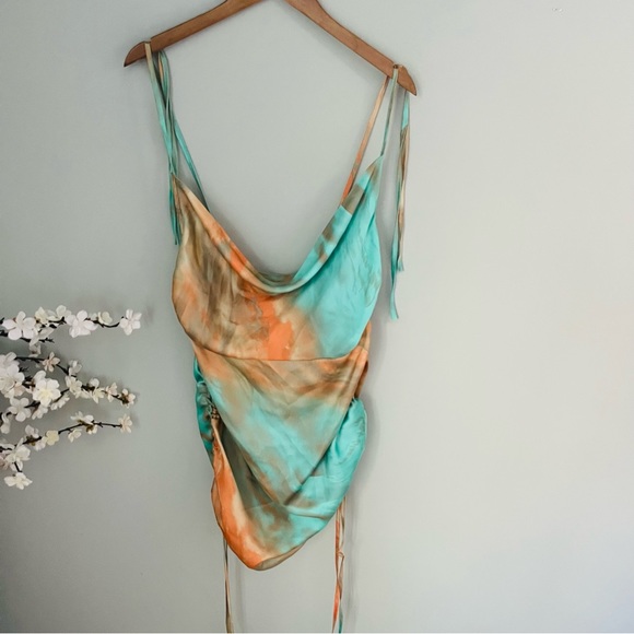 Fashion Nova Satin Mini Dress NWT Size L - Picture 3 of 5